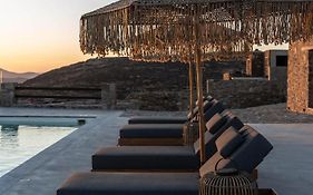 Makani Suites