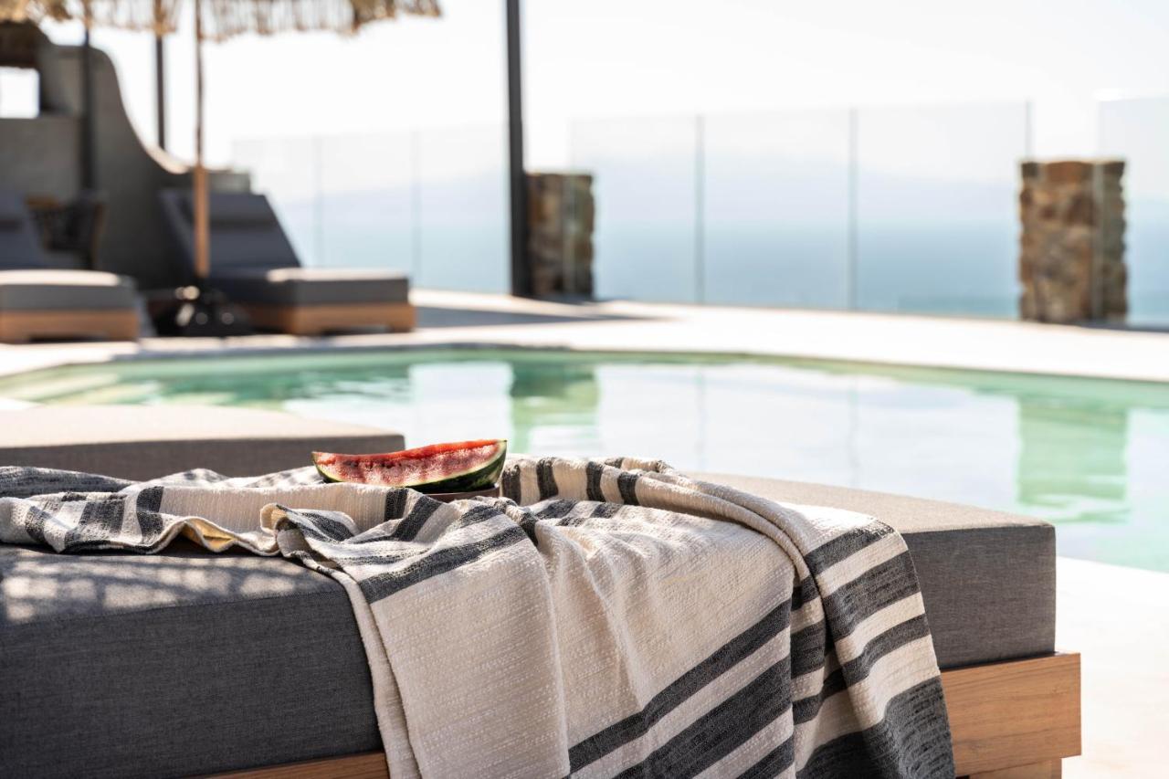 Makani Suites Ano Mera Esterno foto