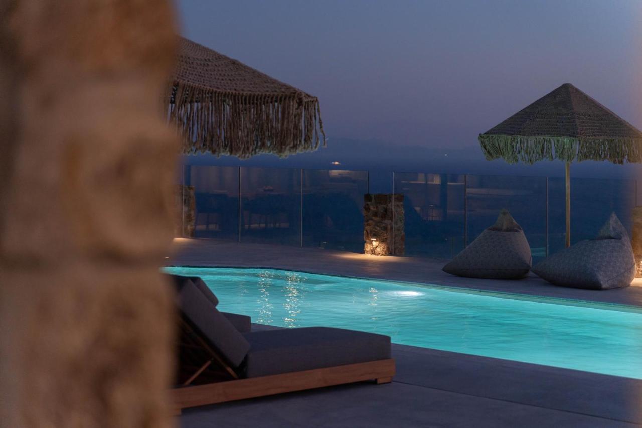 Makani Suites Ano Mera Esterno foto