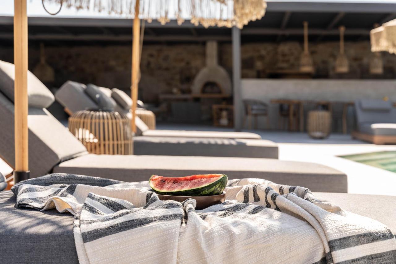 Makani Suites Ano Mera Esterno foto