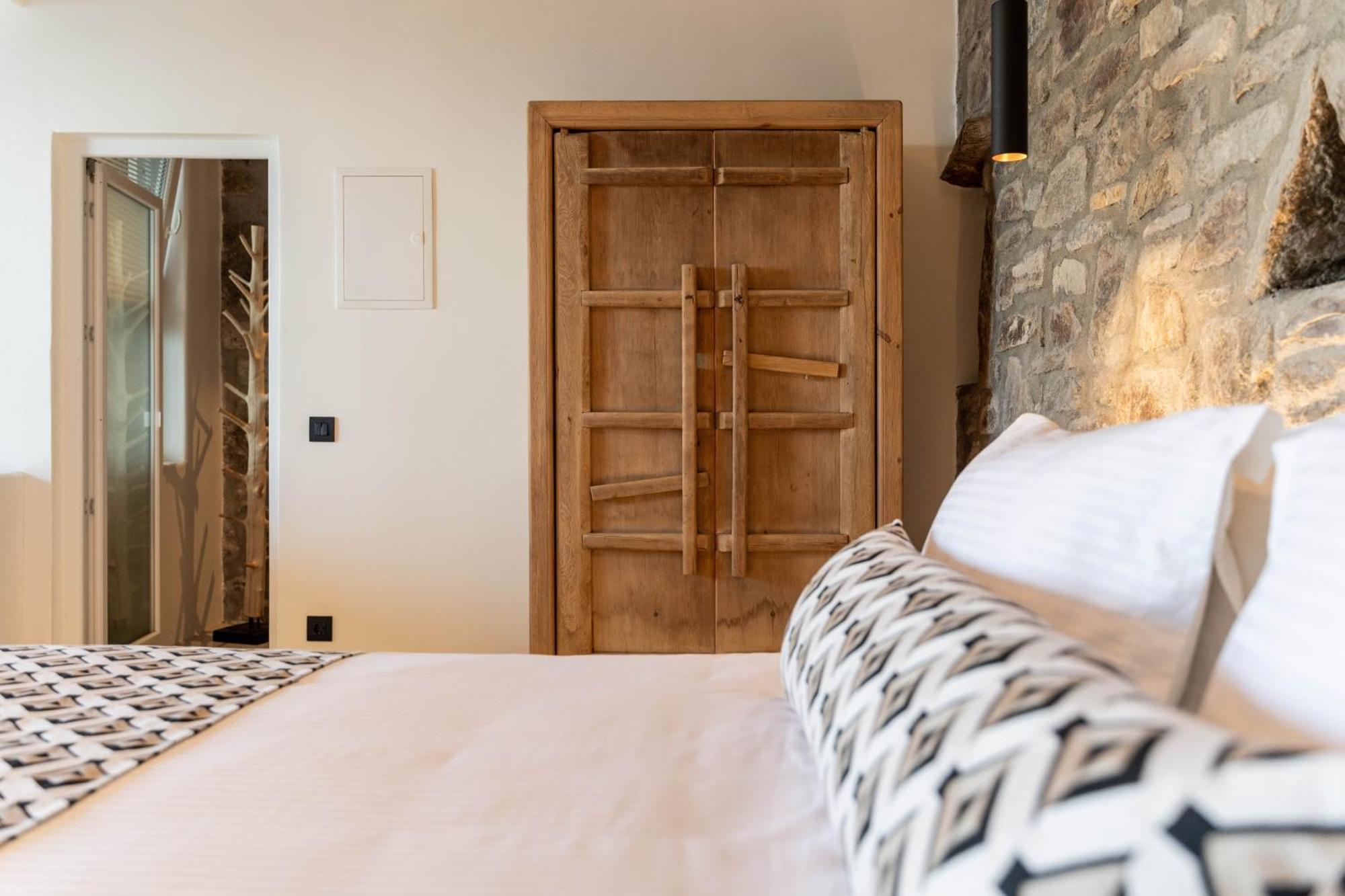 Makani Suites Ano Mera Esterno foto