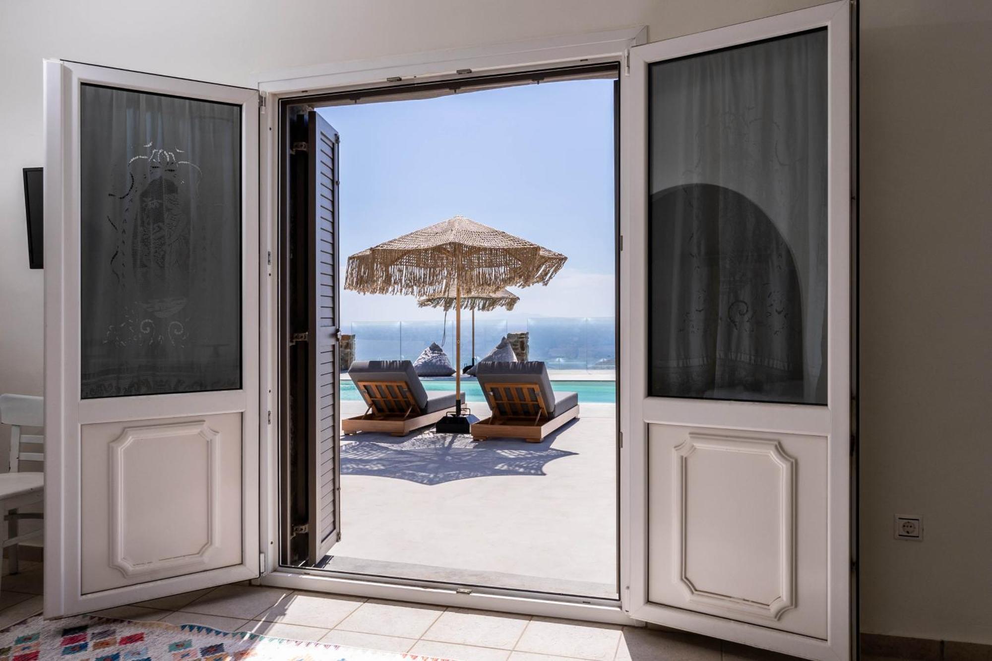 Makani Suites Ano Mera Esterno foto